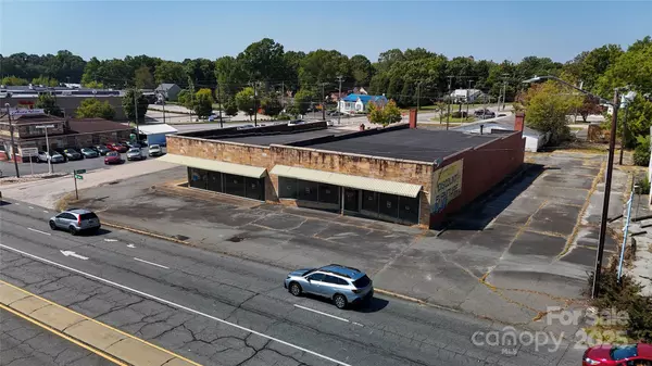 Kannapolis, NC 28083,655, 651 N Cannon BLVD