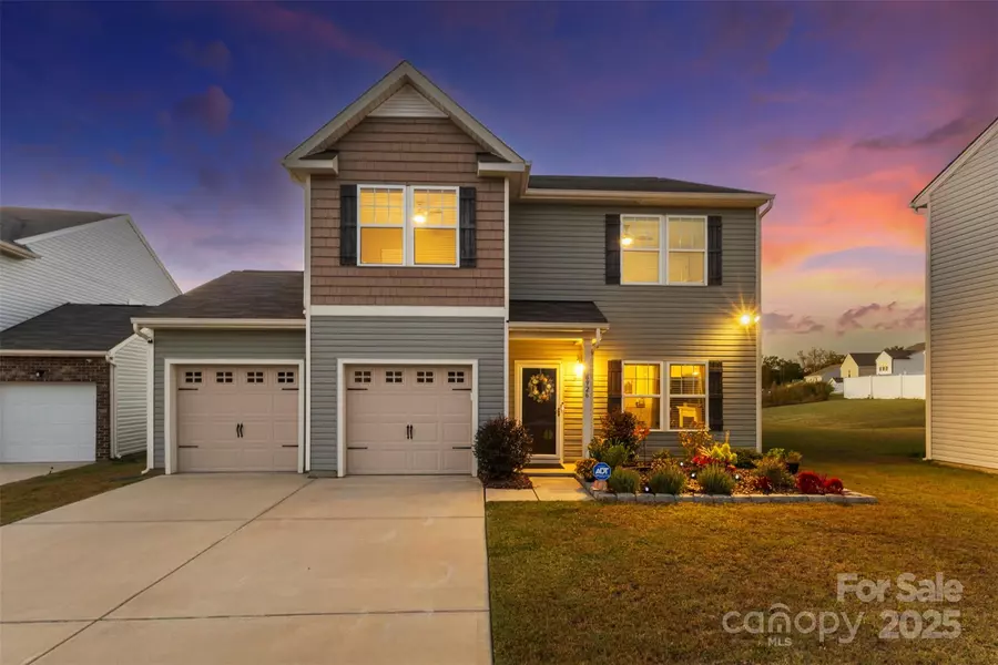 8926 Rockrose WAY, Charlotte, NC 28214