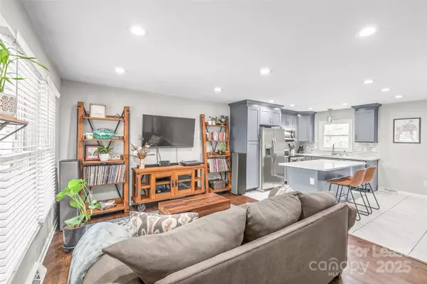 Charlotte, NC 28215,3932 Slagle DR