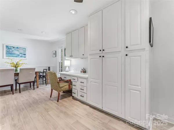 Brevard, NC 28712,348 Wilson DR