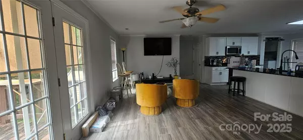 Mooresville, NC 28115,116 Brewer LN