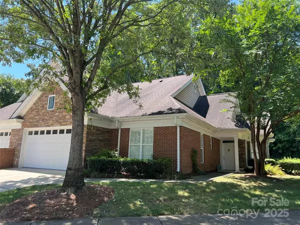 10925 Casetta DR, Matthews, NC 28105