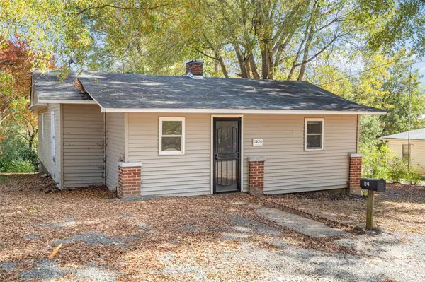 Albemarle, NC 28001,1224 Hollywood TER