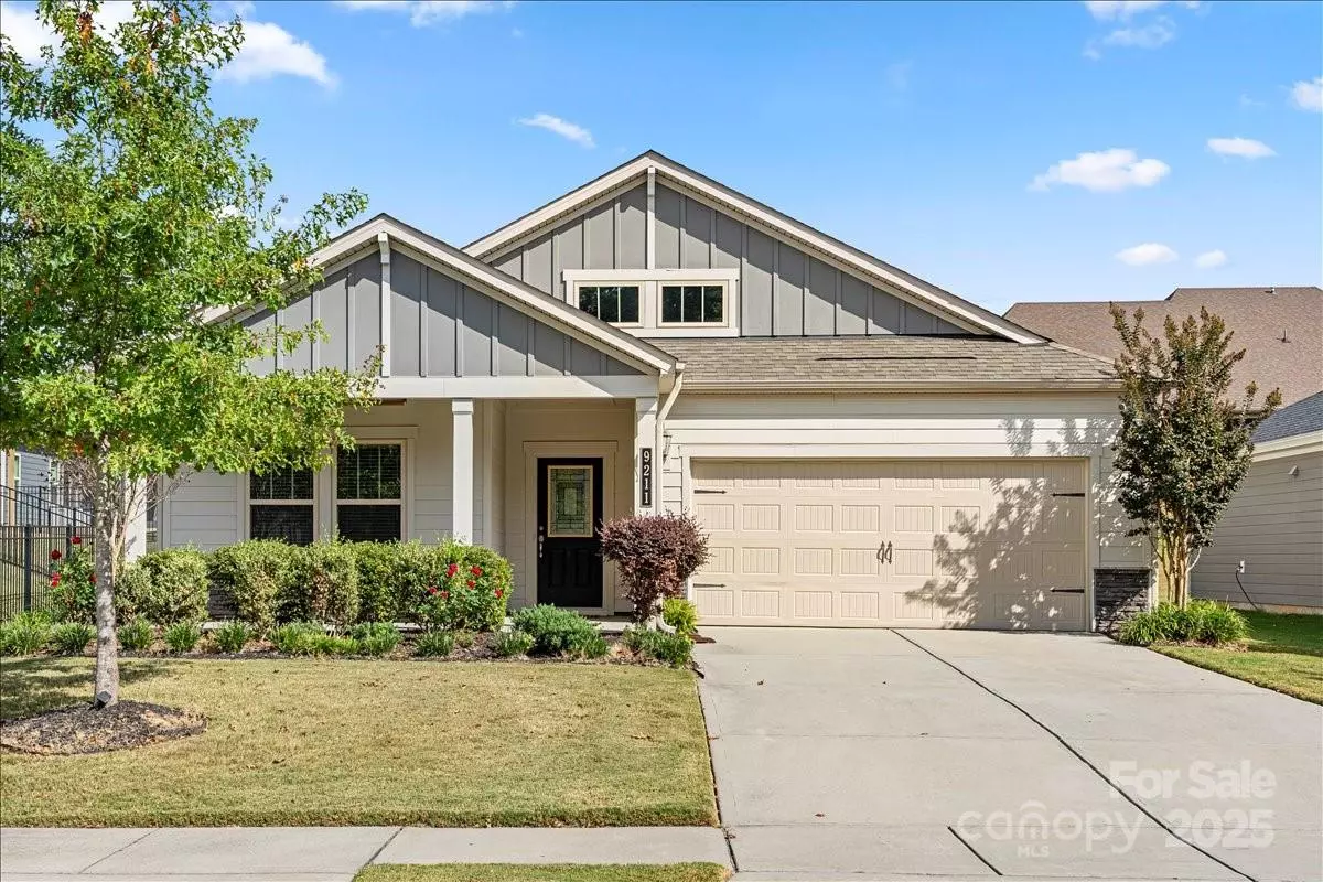 Charlotte, NC 28278,9211 Grisons CT