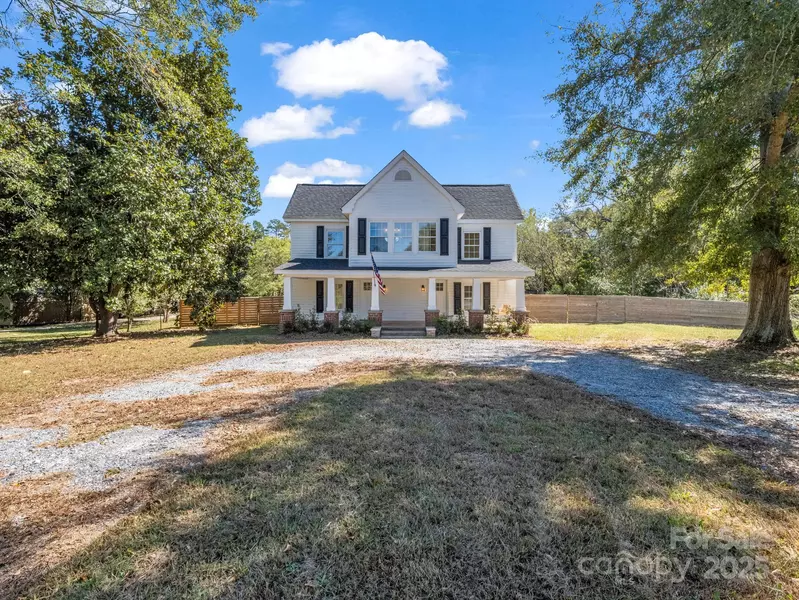 596 Old Mooresboro RD, Mooresboro, NC 28114