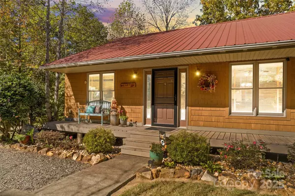 Statesville, NC 28625,153 Mcgregor LN