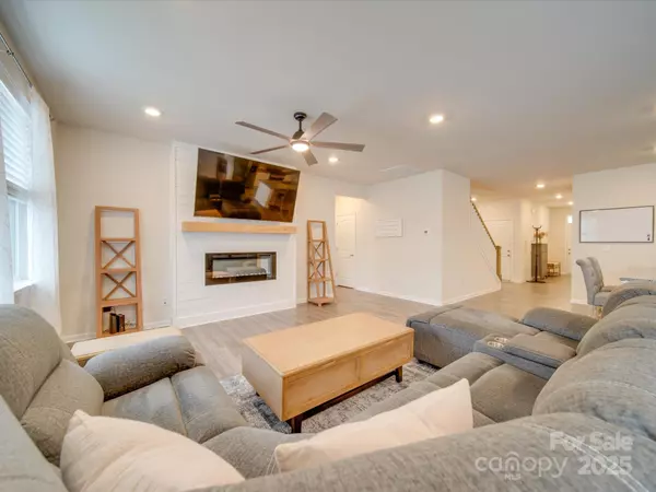 5021 Markfield LN, Monroe, NC 28110