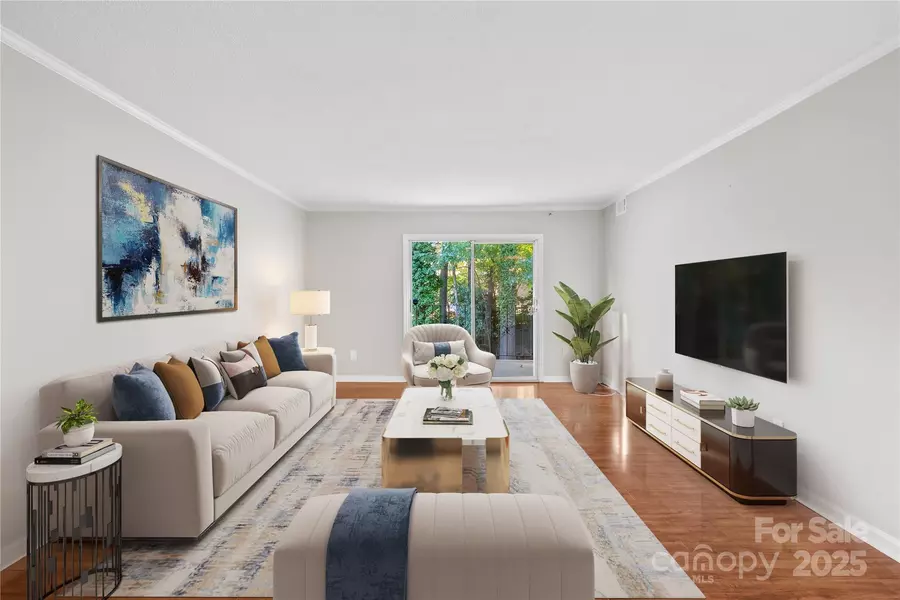 4754 Hedgemore DR #P, Charlotte, NC 28209