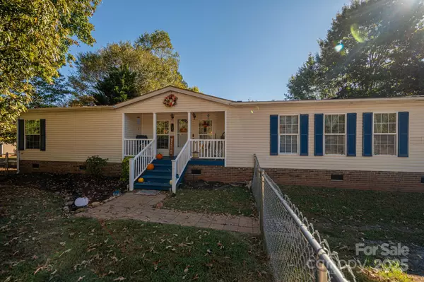 1341 Mirror Lake RD #5, Lincolnton, NC 28092