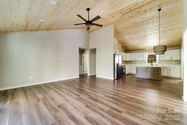 Sylva, NC 28779,241 Fallen Oak DR