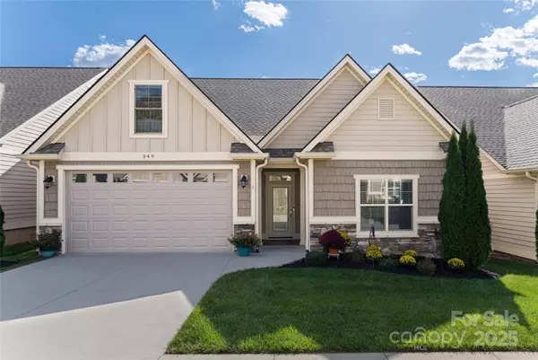 349 Windstone DR, Fletcher, NC 28732