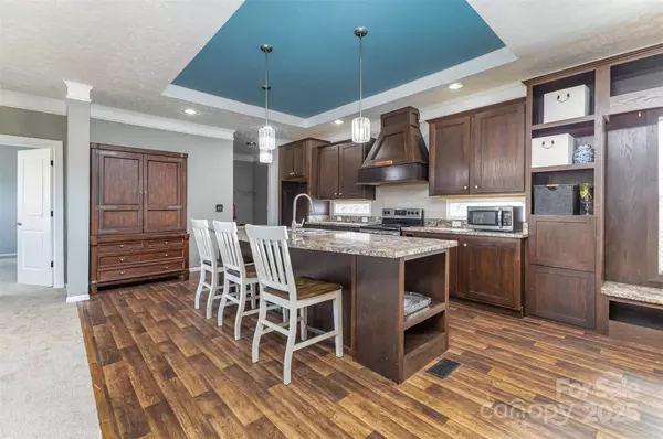 Hickory Grove, SC 29717,13584 Smith Ford RD