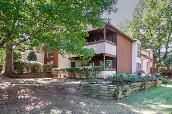 Charlotte, NC 28227,5719 Dockside DR