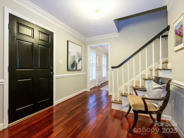 Charlotte, NC 28226,4913 Crooked Oak LN