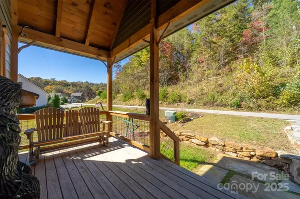 Cullowhee, NC 28723,186 Grayling DR