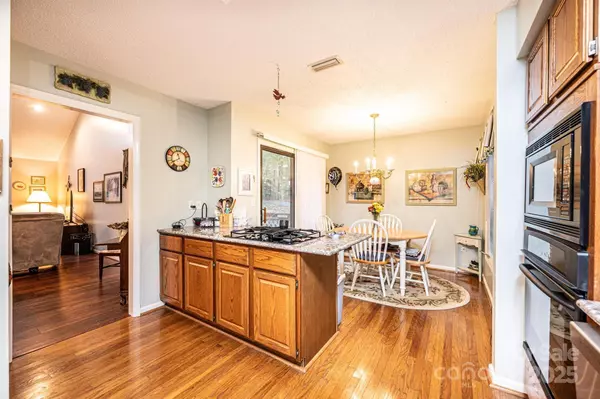 Hickory, NC 28601,1788 12th ST NE #1788