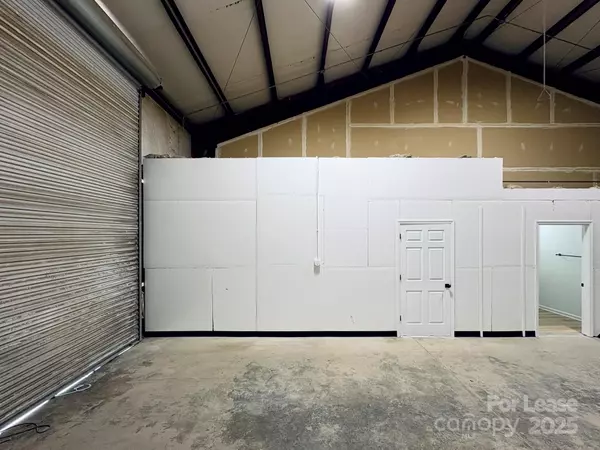 Fletcher, NC 28078,452 Butler Bridge RD #B3