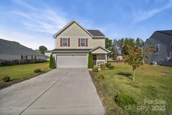 635 Scarlet Leaf LN, Oakboro, NC 28129
