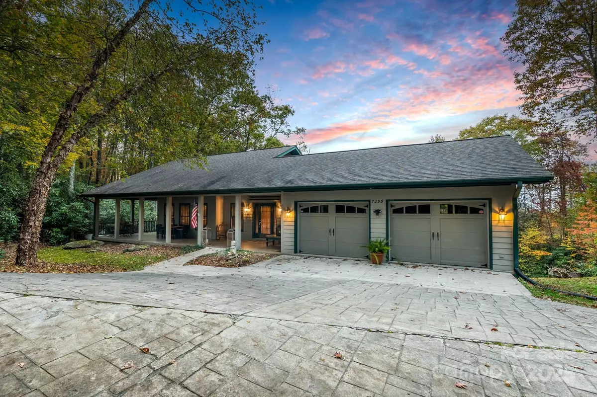 Newland, NC 28657,7255 Laurel Hill DR