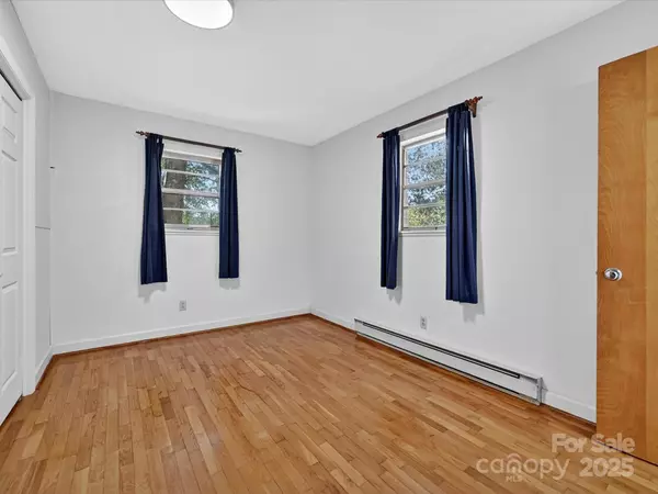 Iron Station, NC 28080,341 Camp Creek RD