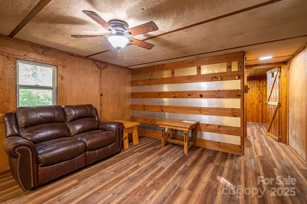 Vale, NC 28168,6722 Workman LN