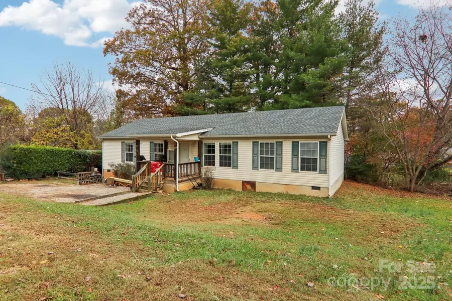 34 Emory PL, Asheville, NC 28806