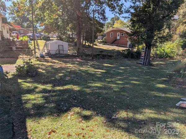 Charlotte, NC 28213,4618 Thornwood RD