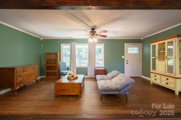 Dallas, NC 28034,3514 Merry Oaks LN