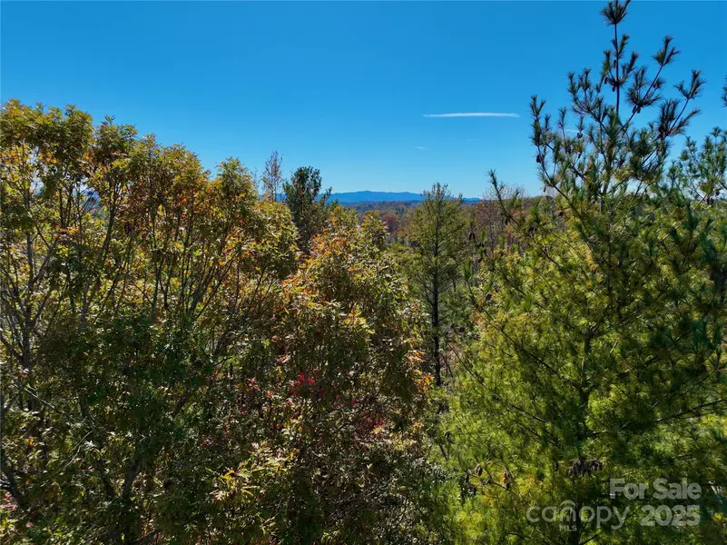 2800 Snipes ST #3, Morganton, NC 28655