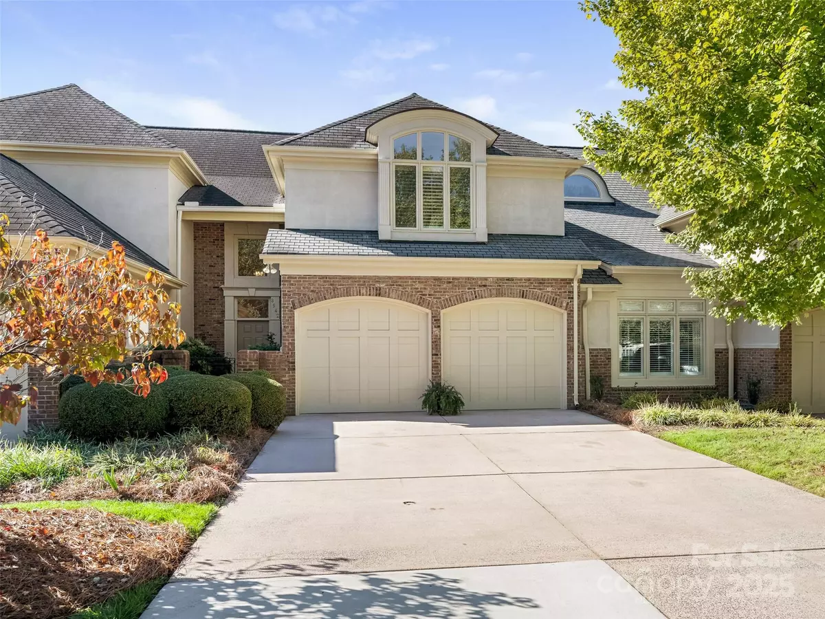 Charlotte, NC 28226,8942 Challis Hill LN