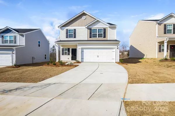 6555 Paw Village RD, Charlotte, NC 28214