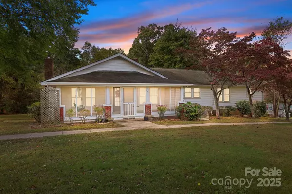 New London, NC 28127,247 N Main ST