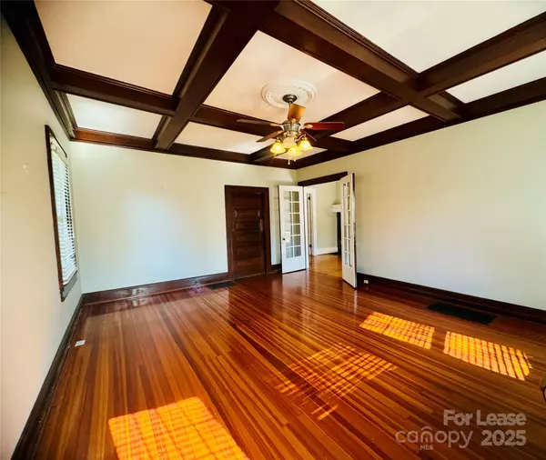 Cramerton, NC 28032,155 8th AVE