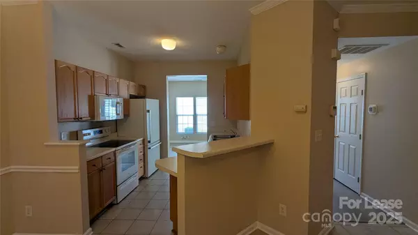 Charlotte, NC 28269,4934 Prosperity Ridge RD