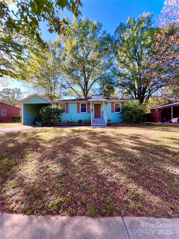 Charlotte, NC 28215,2716 Purser DR