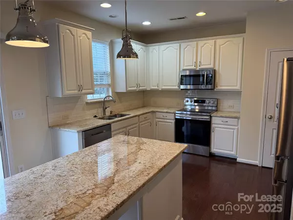 Charlotte, NC 28277,6422 Del Rio RD