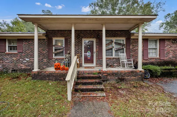 West Columbia, SC 29172,403 Ravenscroft RD