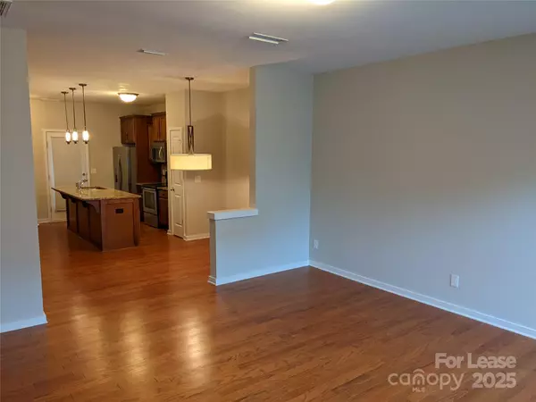 Charlotte, NC 28269,12751 Livengood LN