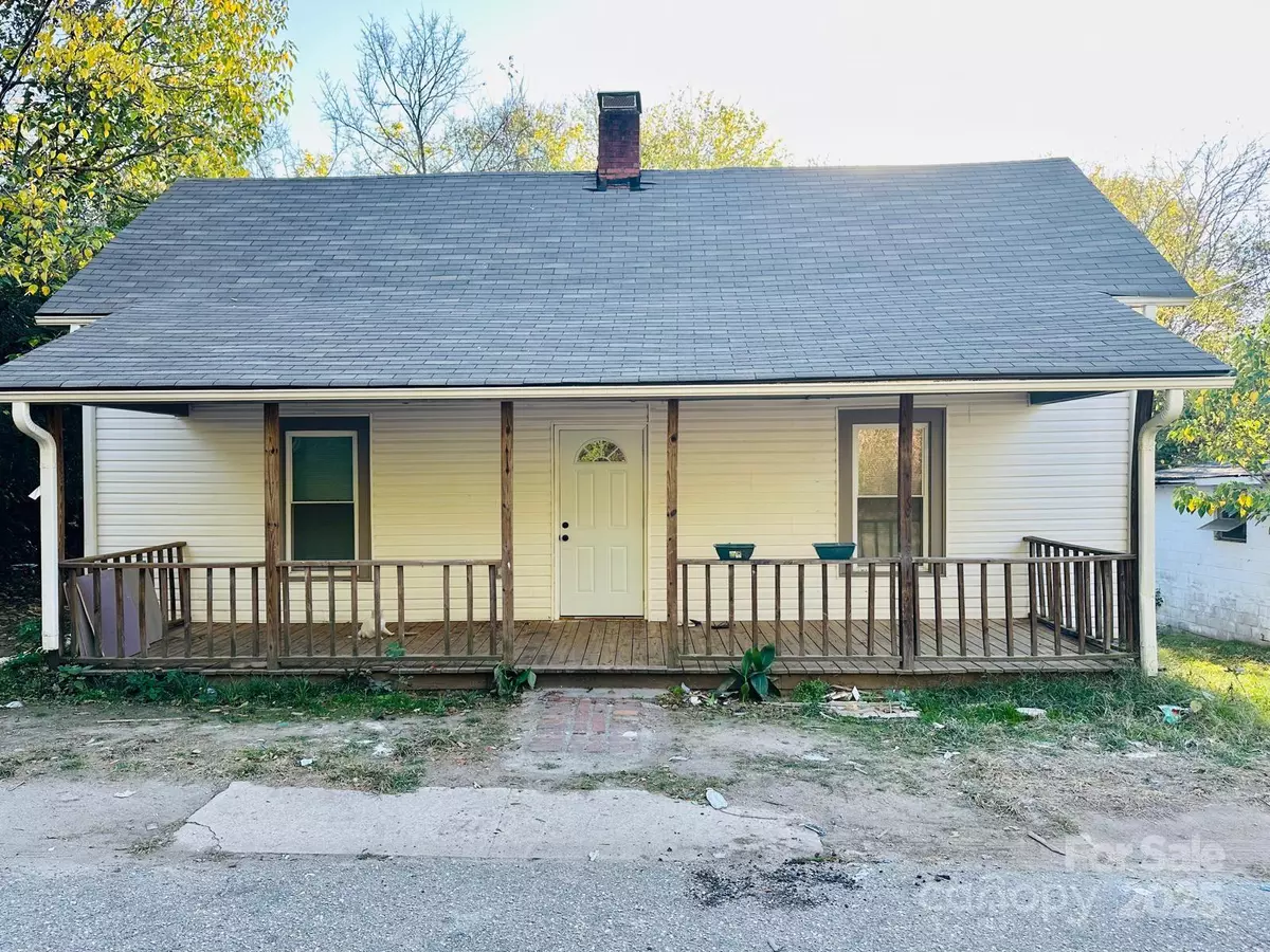 Lancaster, SC 29720,1010 13th ST #11