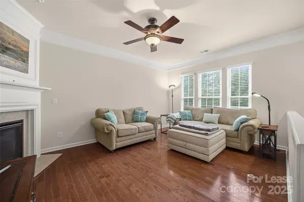 Fort Mill, SC 29708,1120 Drayton CT