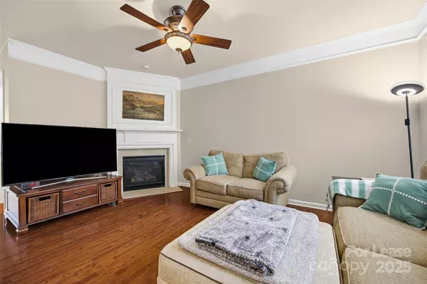 Fort Mill, SC 29708,1120 Drayton CT