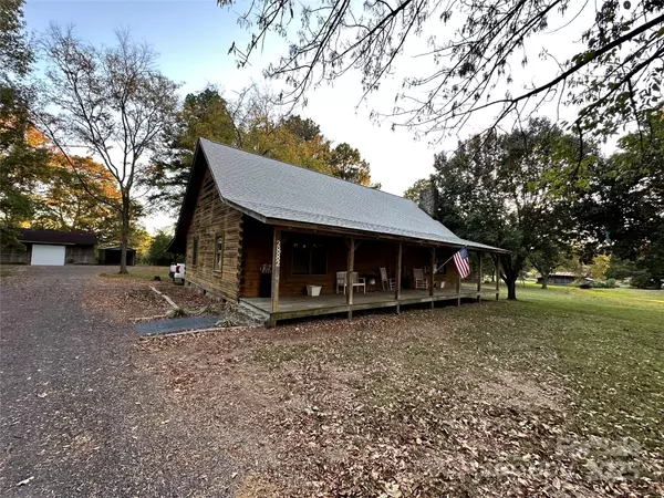 Kannapolis, NC 28083,2882 Centergrove RD