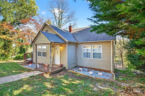 Old Fort, NC 28762,194 Maple ST