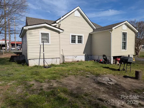 Gastonia, NC 28054,1900 E Ozark AVE