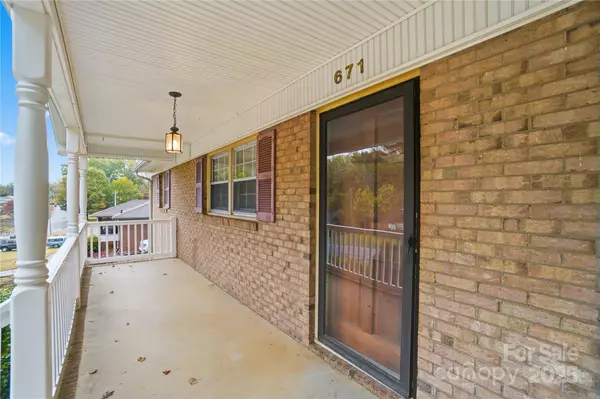 Concord, NC 28025,671 Sedgefield ST SW