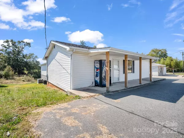 Forest City, NC 28043,314 US 221A Highway HWY