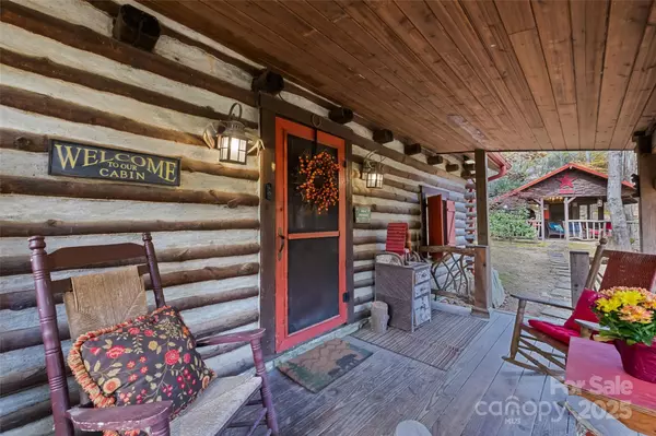 Waynesville, NC 28785,12 Victoria Rose LN