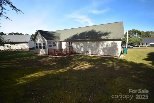 Albemarle, NC 28001,2702 Plantation WAY