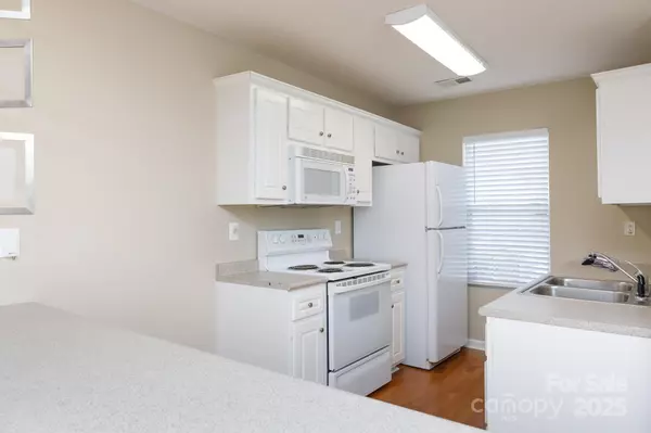 Cramerton, NC 28032,2068 Pin Oak PL