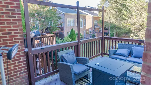 Charlotte, NC 28226,3114 Luke Crossing DR